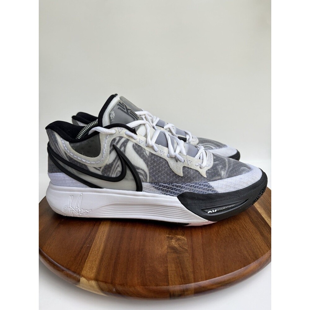 Nike Kyrie 8 Black White Pink DJ6017-101 Basketball Shoes Men's Size 9